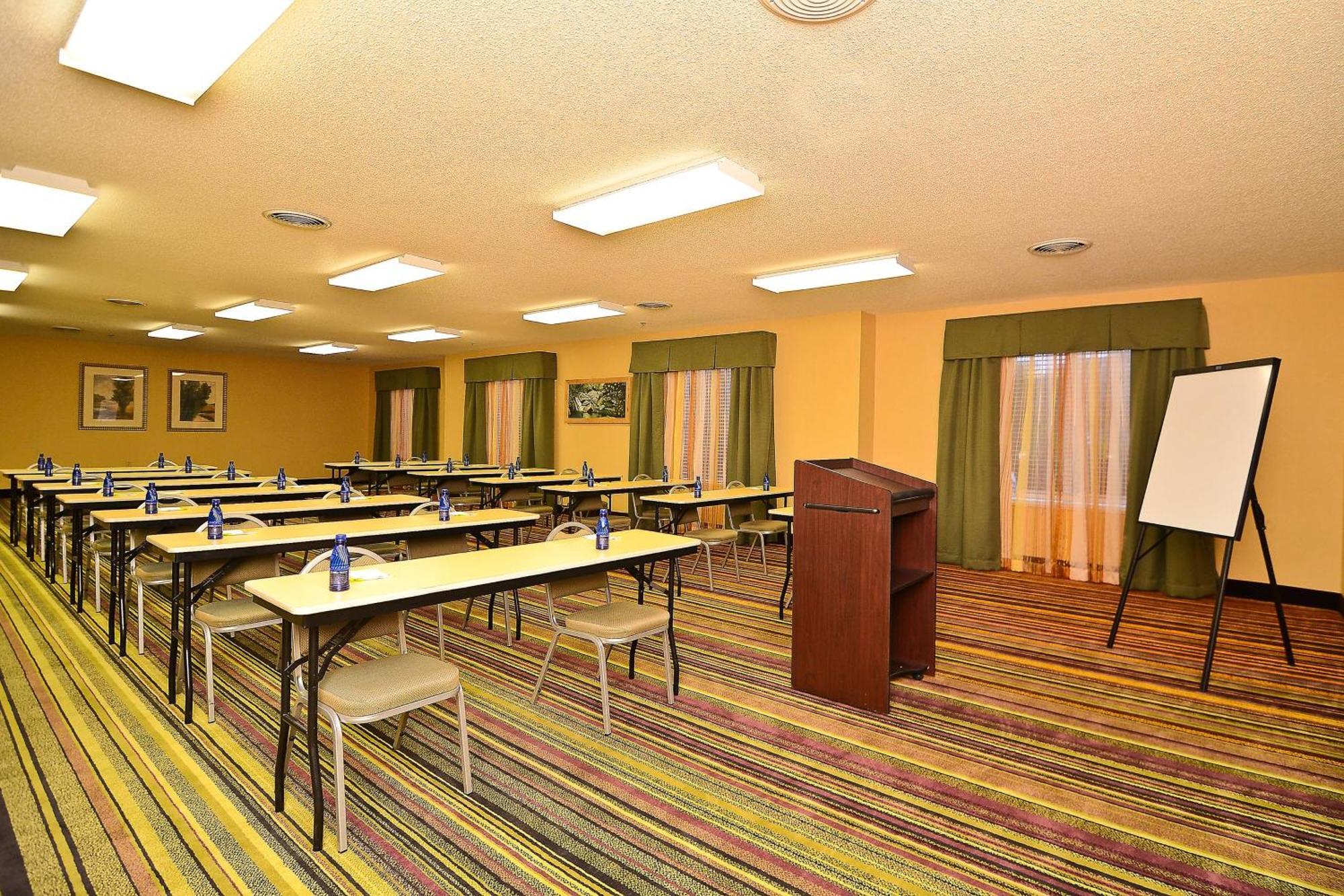 Fairfield Inn&Suites Cherokee Buitenkant foto